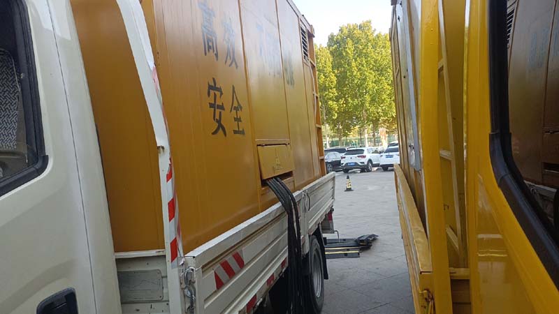桑植如何判断柴油发电机组和UPS电源的切换时间是否符合要求？